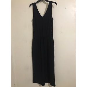 Sleeveless black jumpsuit